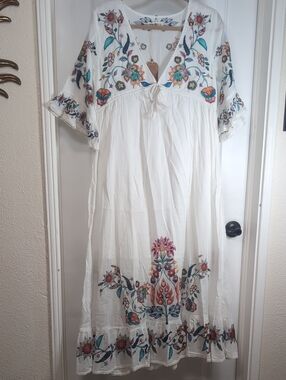 Natural Life White Floral V-Neck Maxi Dress Boho 100% Cotton NWT